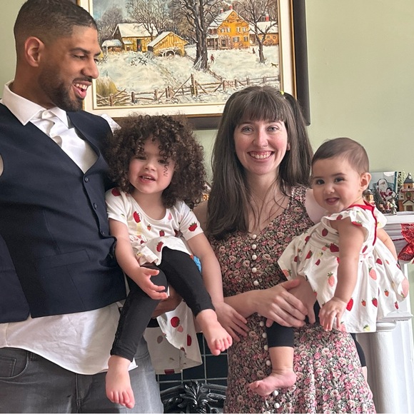 Meet your Posher, Tonia - Picture 1 of 1